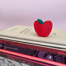 Charger l'image dans la galerie, Broche Pomme