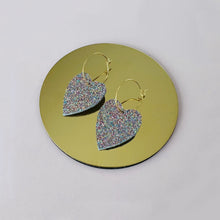 Charger l'image dans la galerie, Créoles cœur cuir pailletté