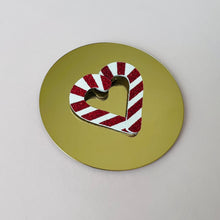 Charger l'image dans la galerie, Broche Sucre d’orge en forme de cœur