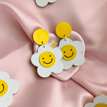 Charger l'image dans la galerie, Boucles d'oreilles « Florecitas »