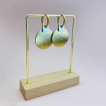 Charger l'image dans la galerie, Créoles Boule de Noël