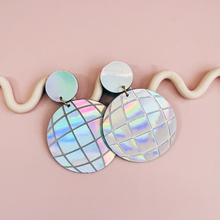 Charger l'image dans la galerie, Boucles d’oreilles Boule à facettes Édition limitée