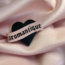Charger l'image dans la galerie, Broche Aromantique