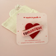 Charger l'image dans la galerie, Broche Romantique