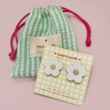 Charger l'image dans la galerie, Boucles d’oreilles Marguerite