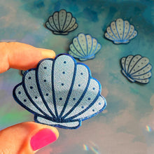 Charger l'image dans la galerie, Broche Coquillage