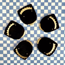 Charger l'image dans la galerie, Broche Monstre mignon