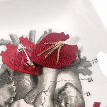 Charger l'image dans la galerie, Broche cœur humain