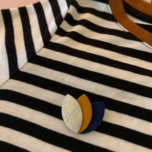 Charger l'image dans la galerie, Broche feuille