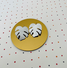 Charger l'image dans la galerie, Boucles d’oreilles Monstera