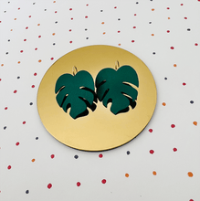 Charger l'image dans la galerie, Boucles d’oreilles Monstera