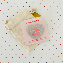 Charger l'image dans la galerie, Broche Cœur brisé club