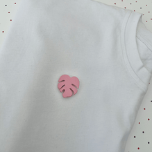 Charger l'image dans la galerie, Broche Monstera