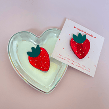 Charger l'image dans la galerie, Broche Fraise