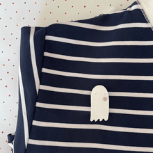 Charger l'image dans la galerie, Broche fantôme