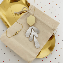 Charger l'image dans la galerie, Collier feuille