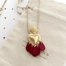 Charger l'image dans la galerie, Collier Ex voto coeur sacré ( petites motifs )