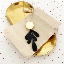 Charger l'image dans la galerie, Collier feuille