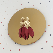 Charger l'image dans la galerie, Boucles d'oreilles Ex voto coeur sacré ( longues motifs )