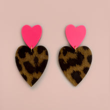 Charger l'image dans la galerie, Maxi boucles d'oreilles double cœur "Bonita"
