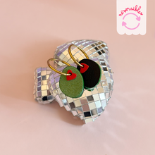 Charger l&#39;image dans la galerie, Créoles olives réversibles Vert / Noir
